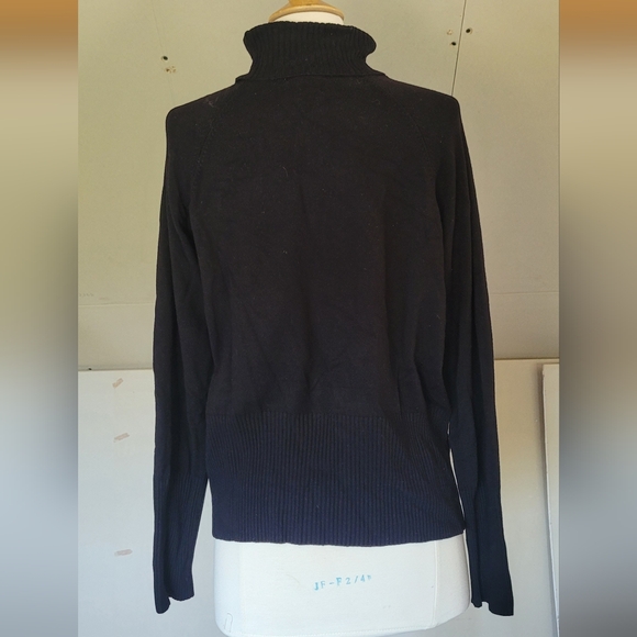 Apostrophe Black Turtleneck Sweater Size L (14-16) Fall Fashion Sweater Weather - Picture 4 of 5